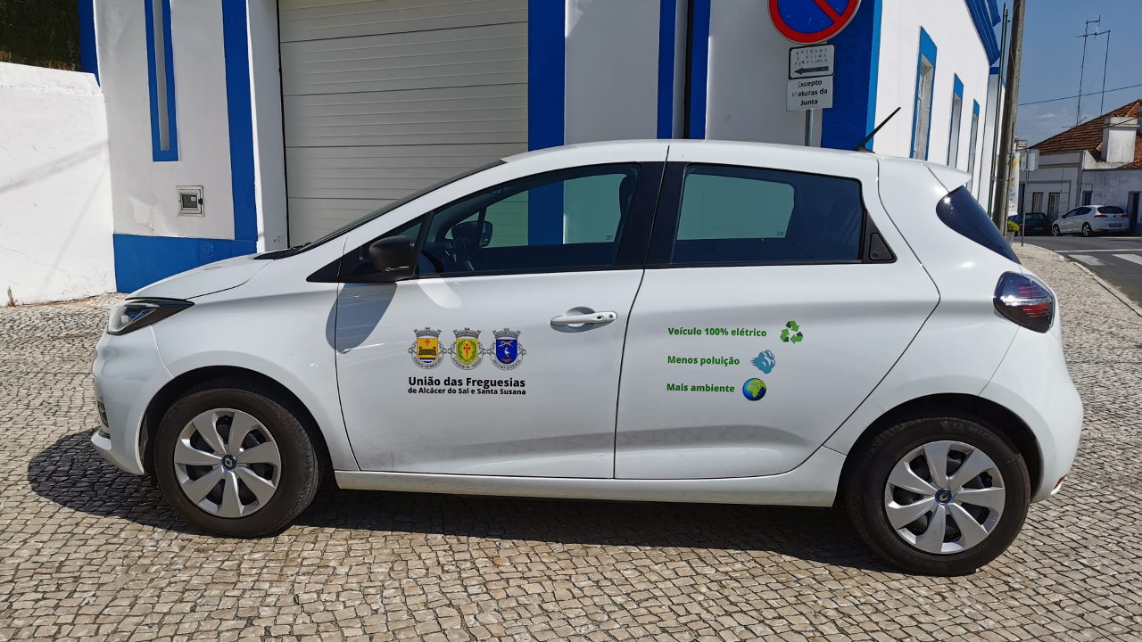 UFASSS adquire carro 100% elétrico