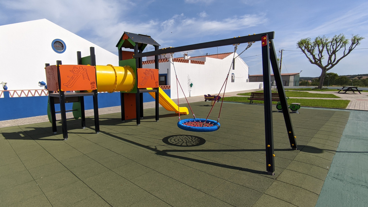 Requalificação do Parque Infantil de Santa Catarina de Sítimos concluída