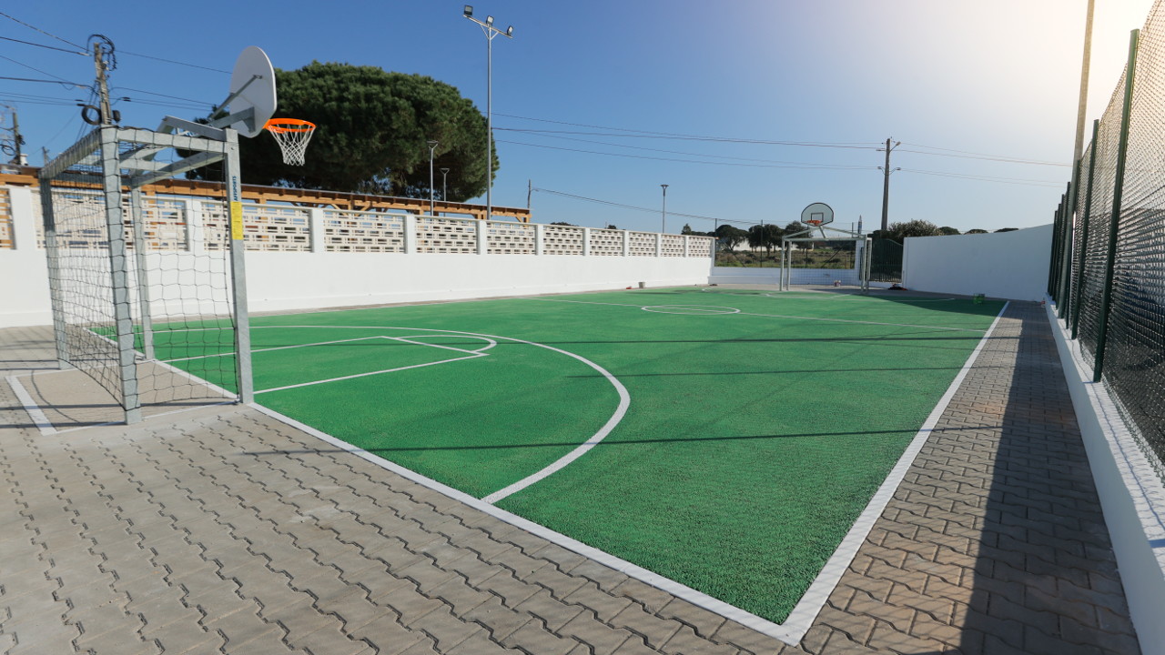 Parque Lúdico Intergeracional dos Bairros de S. João e O. Queimado vai ser inaugurado este sábado