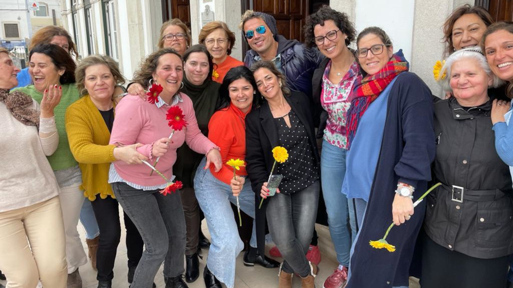 Dia da Mulher assinalado com a atuação de Sérgio Rossi