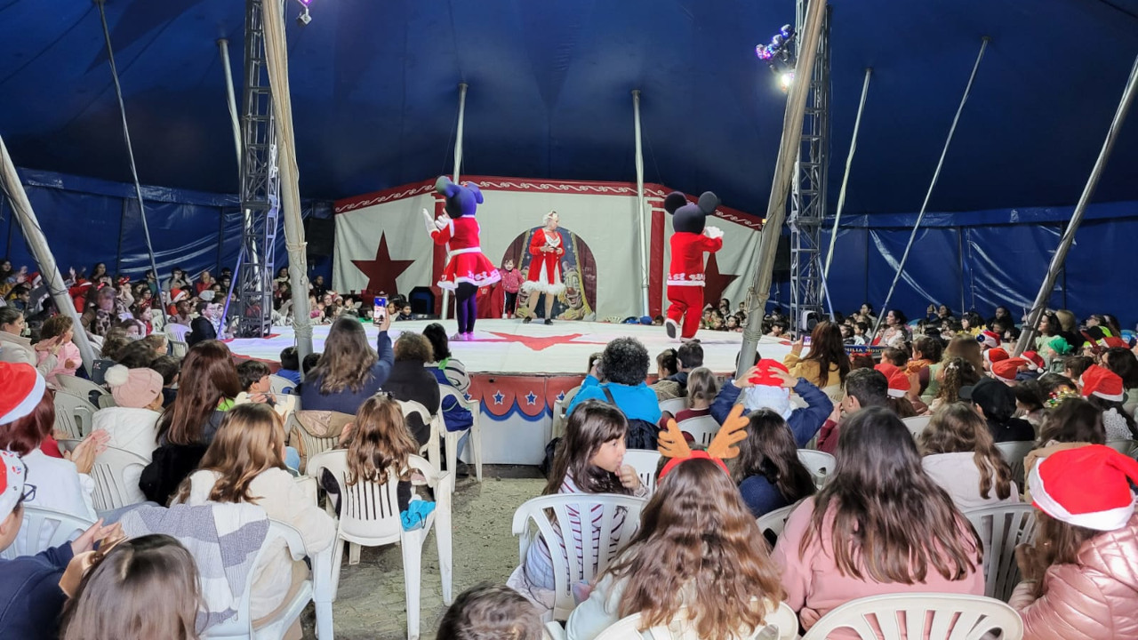 Junta de Freguesia oferece espetáculos de circo aos mais pequenos